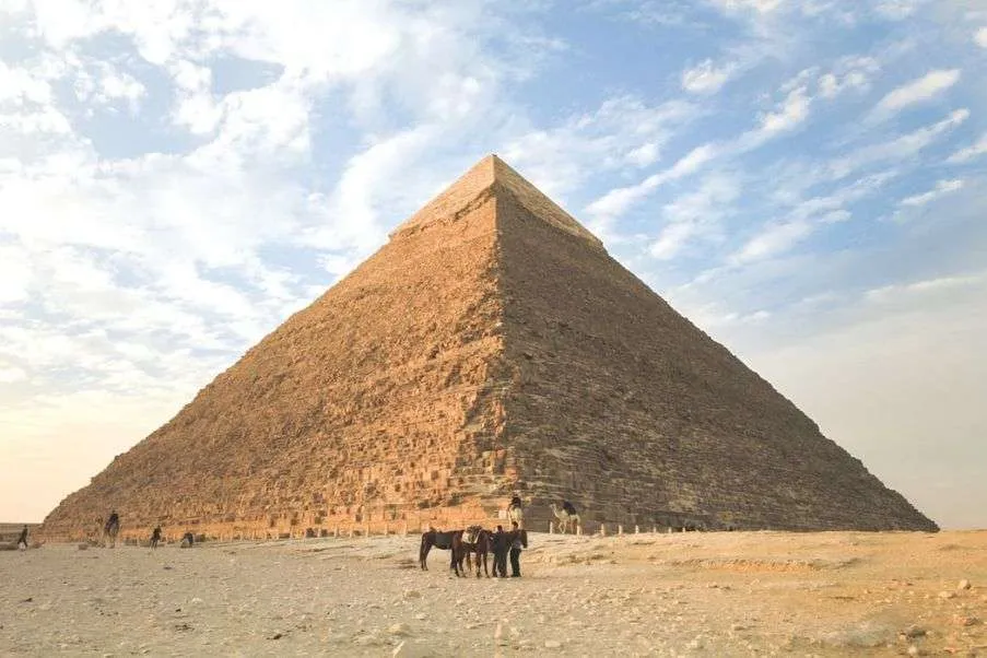 Von Hurghada zu den Pyramiden-Ausflug Hurghada Kairo mit Flug- Gizeh Pyramide- Sphinx - Ägyptische Museumn